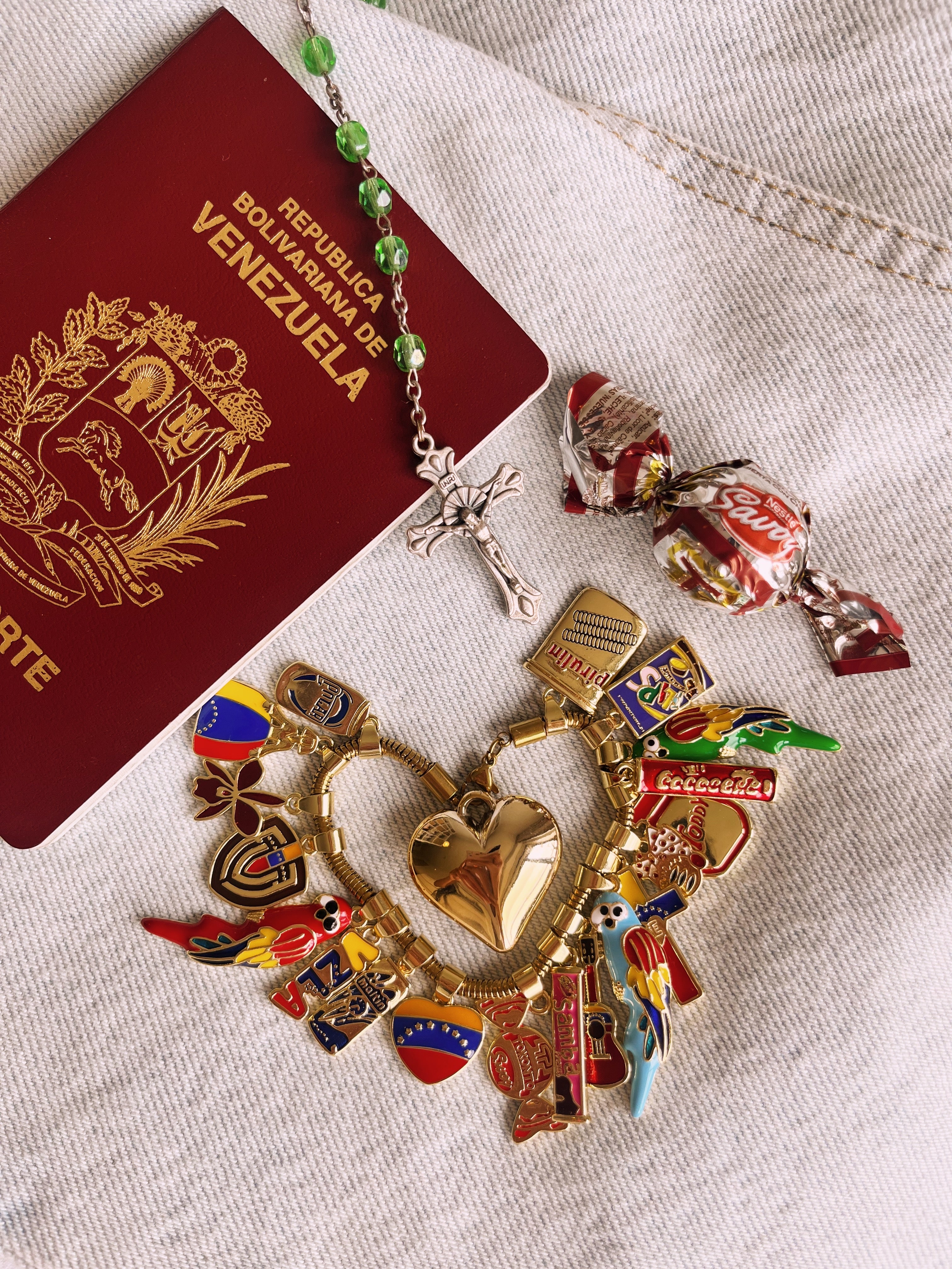 VENEZUELA PULSERA 💛💙❤️