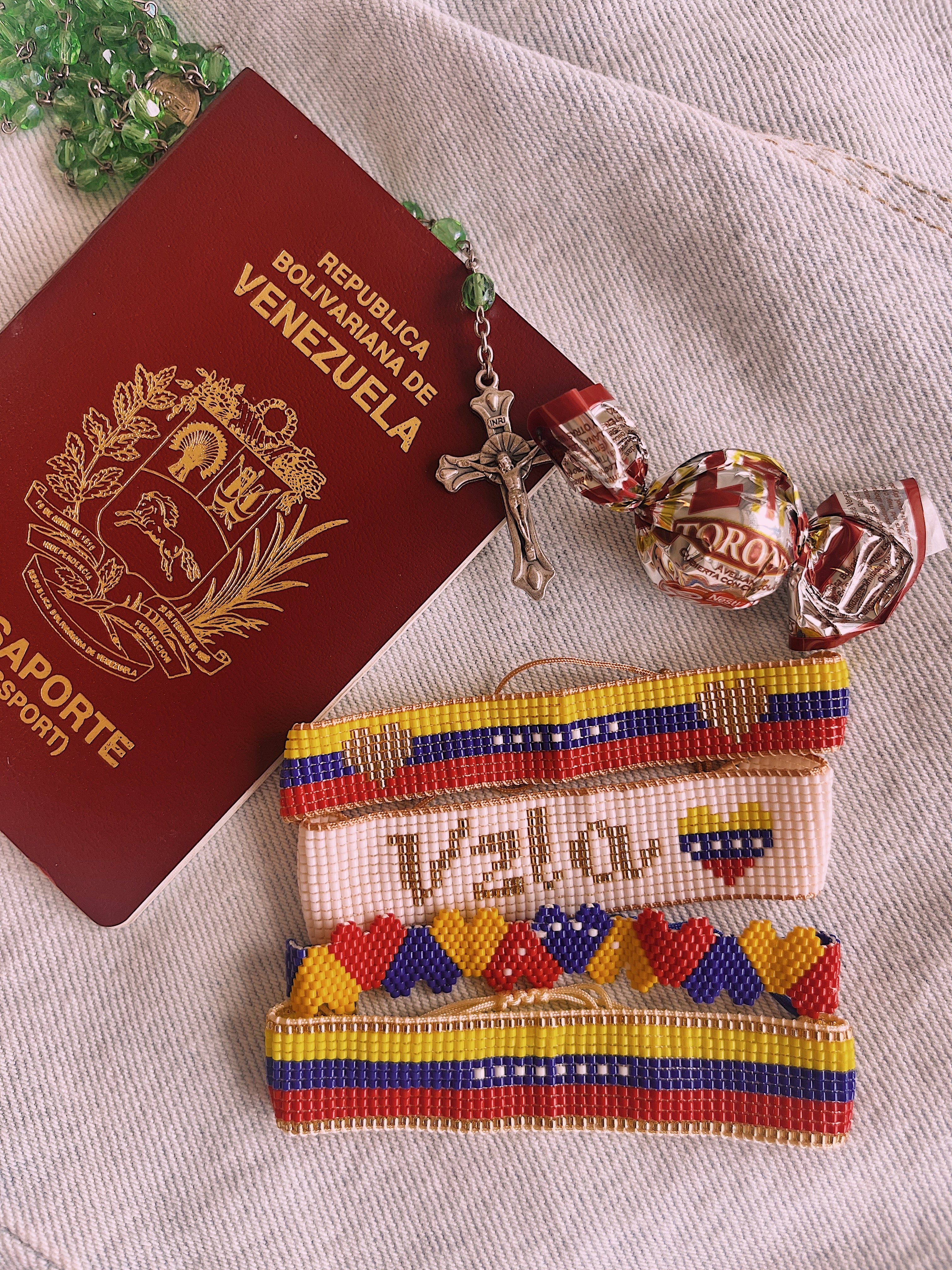 Pulserita con corazones