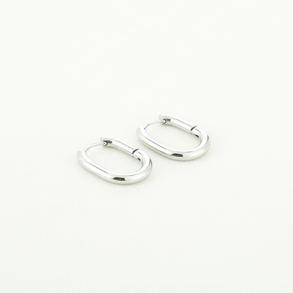 Valentina Hoops