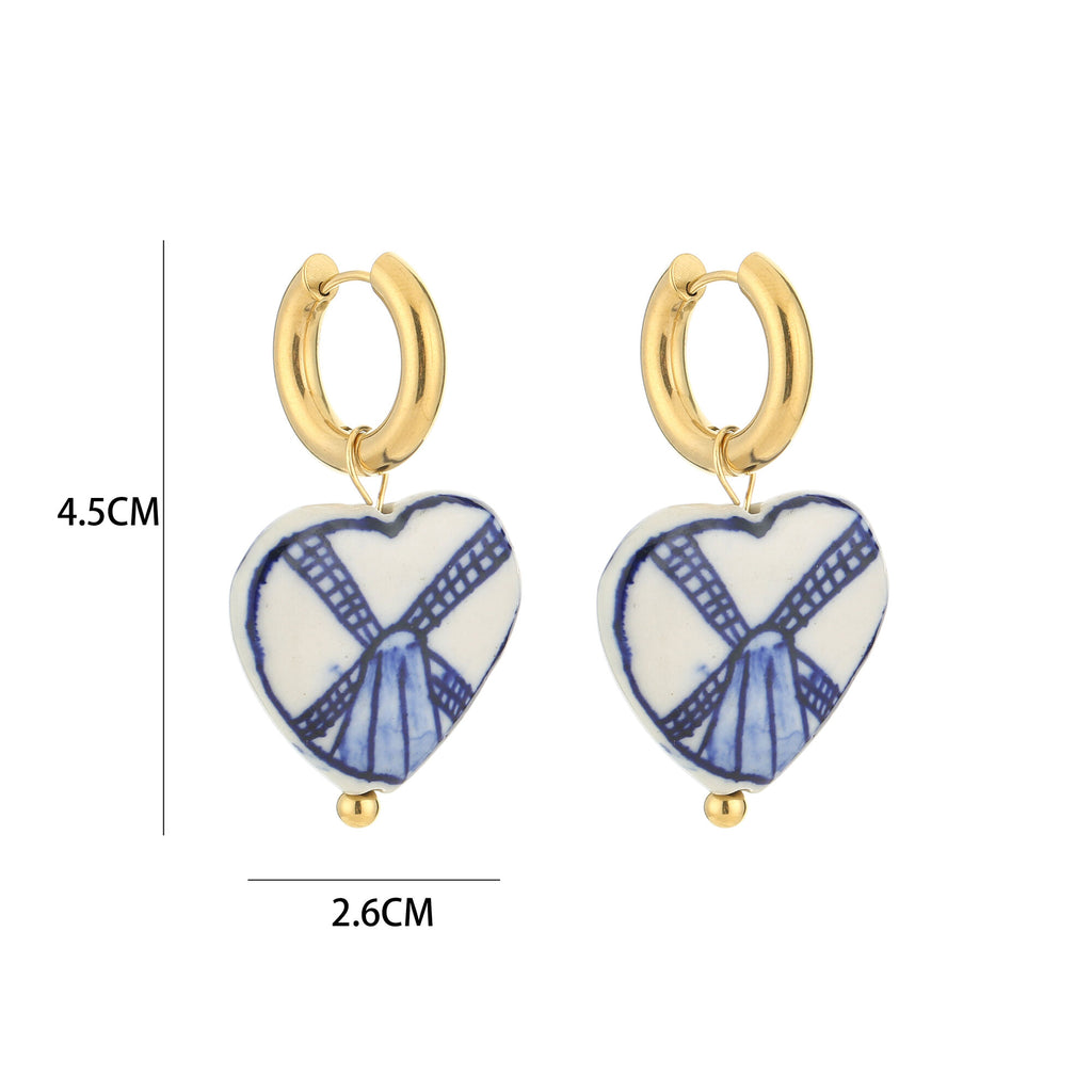 Molen Heart Earrings